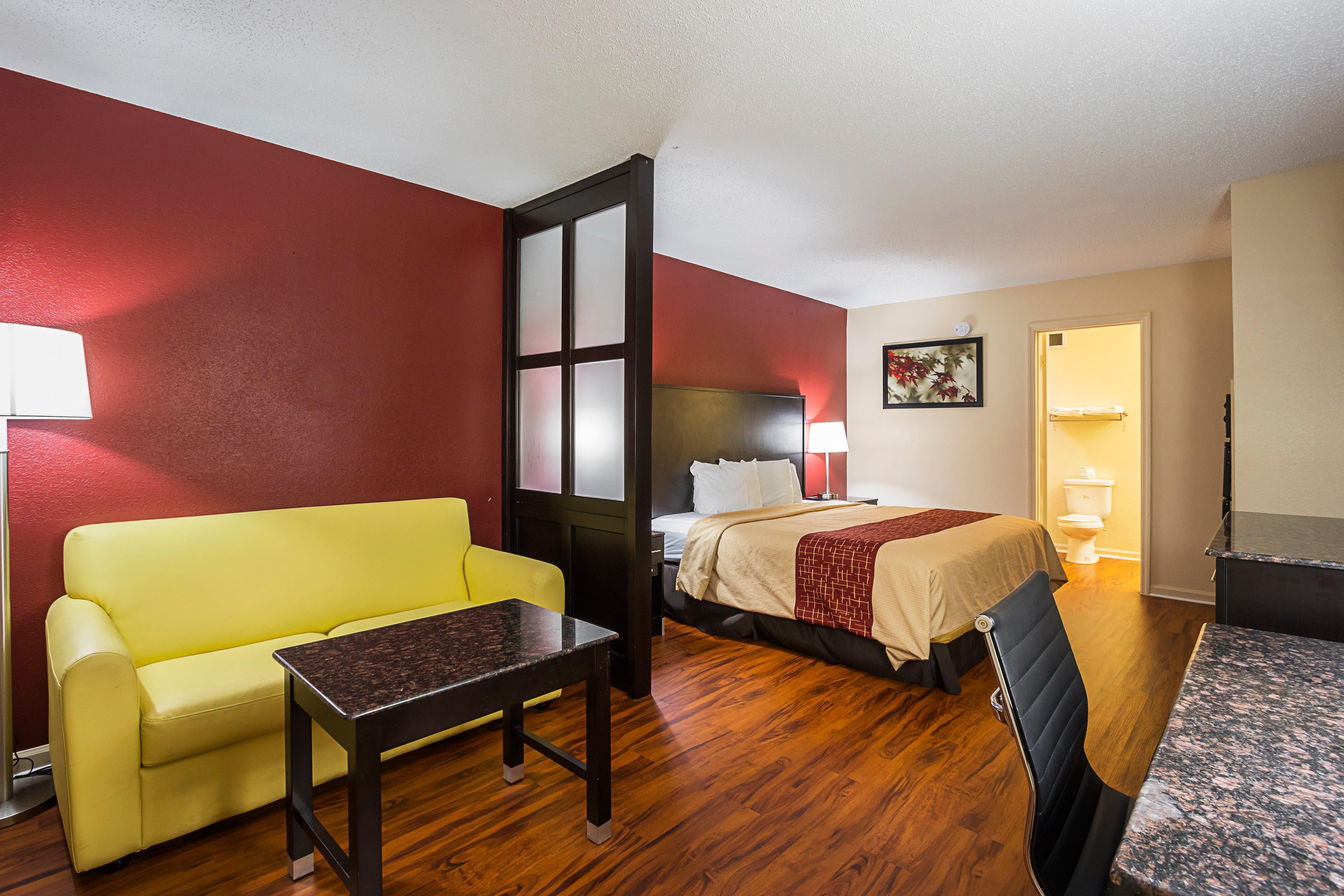 Red Roof Inn & Suites Scottsboro Exterior foto